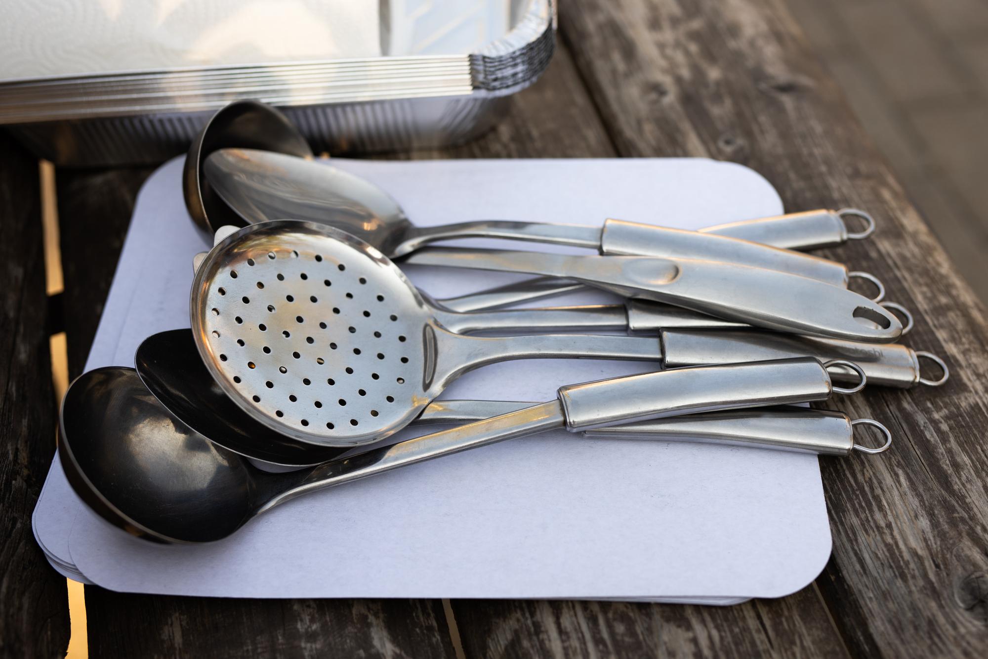 Set di utensili da cucina professionali